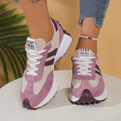 Mira Sneakers
