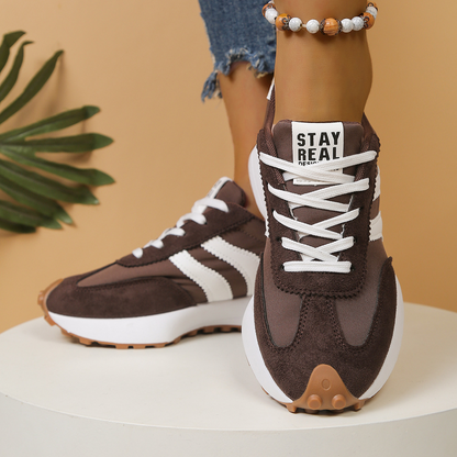 Mira Sneakers