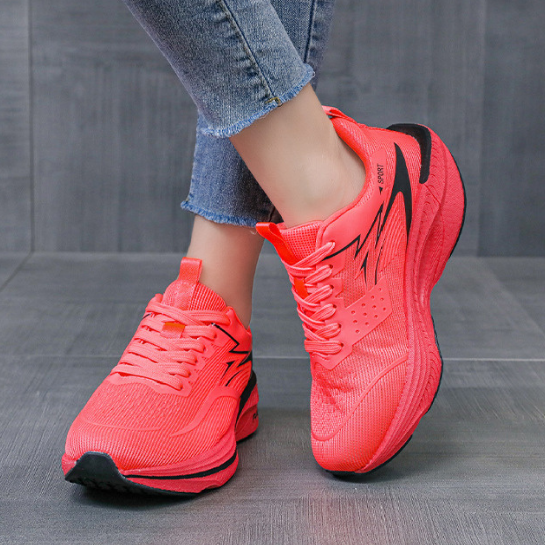 Aria Motion Sneakers
