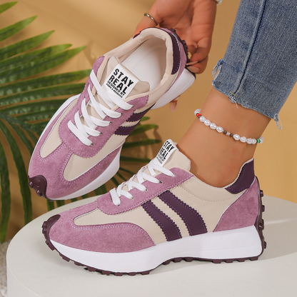Mira Sneakers