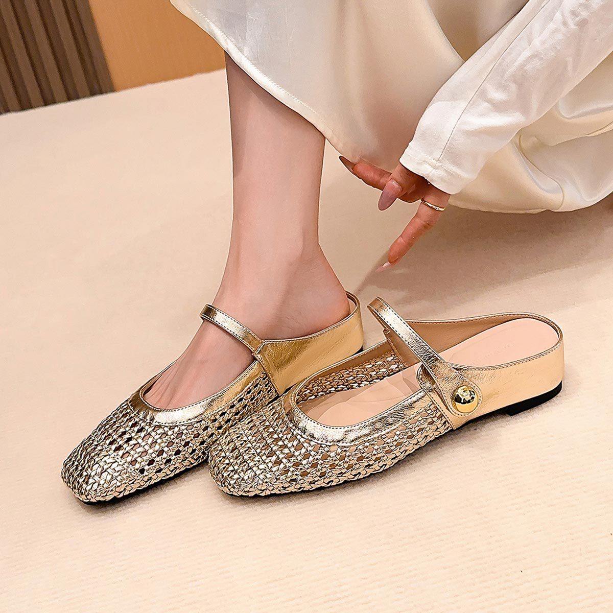 Vesper Mule Flats